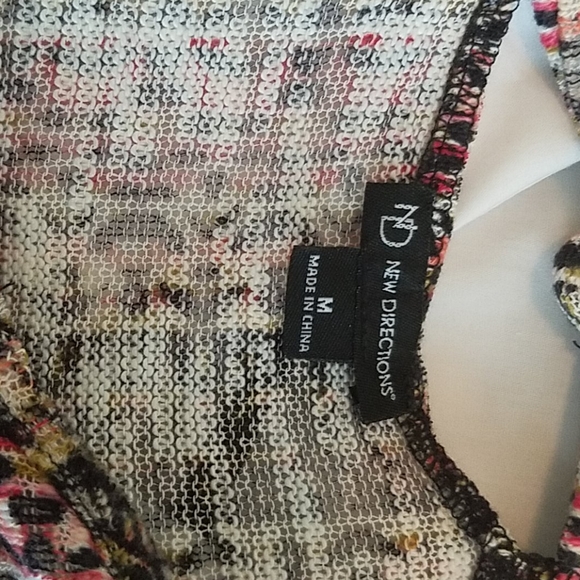 Top - Picture 4 of 5